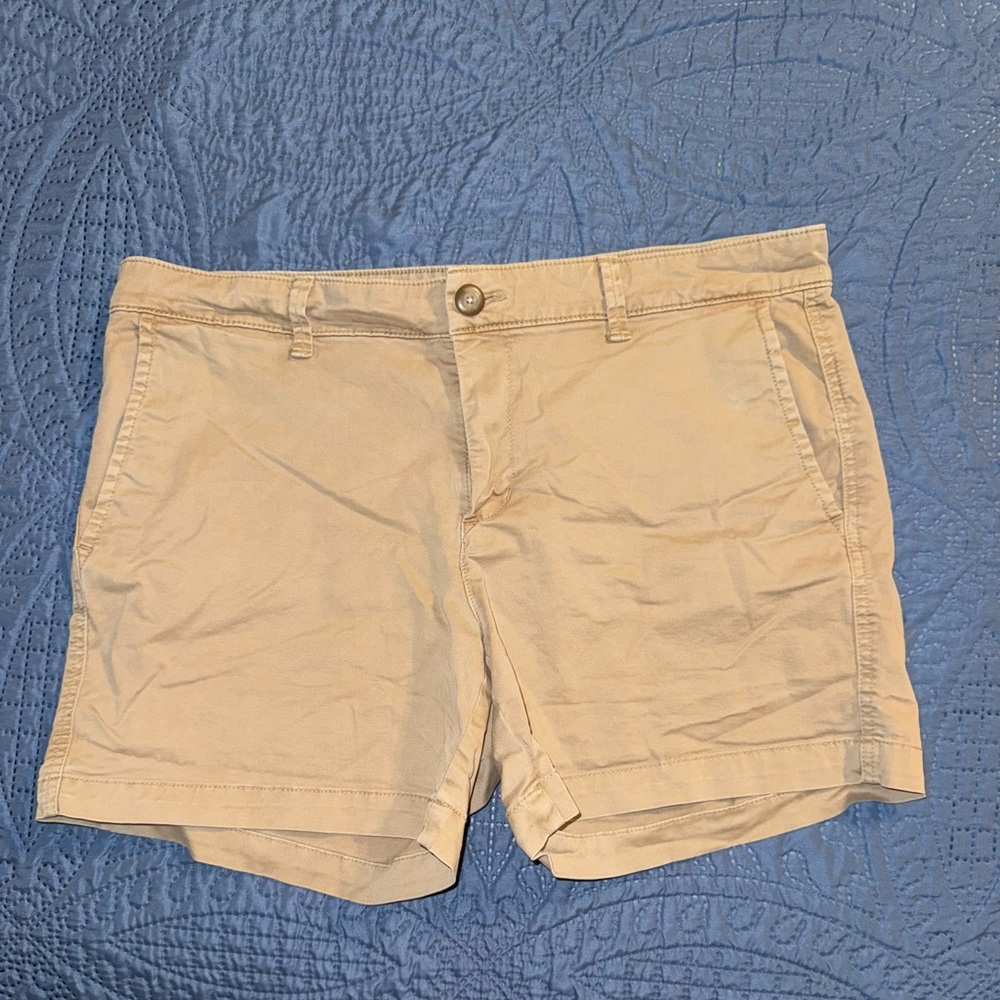 GAP Khaki Girlfriend Shorts